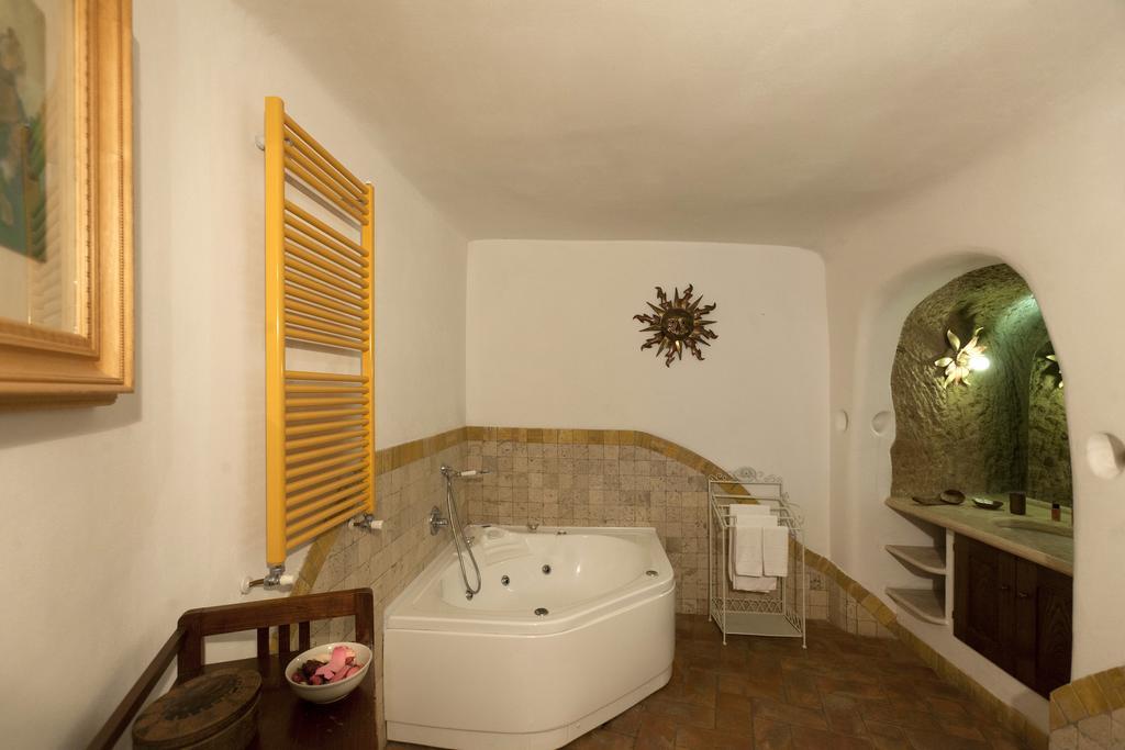 La Casa Degli Archi Hotel Pitigliano Ngoại thất bức ảnh
